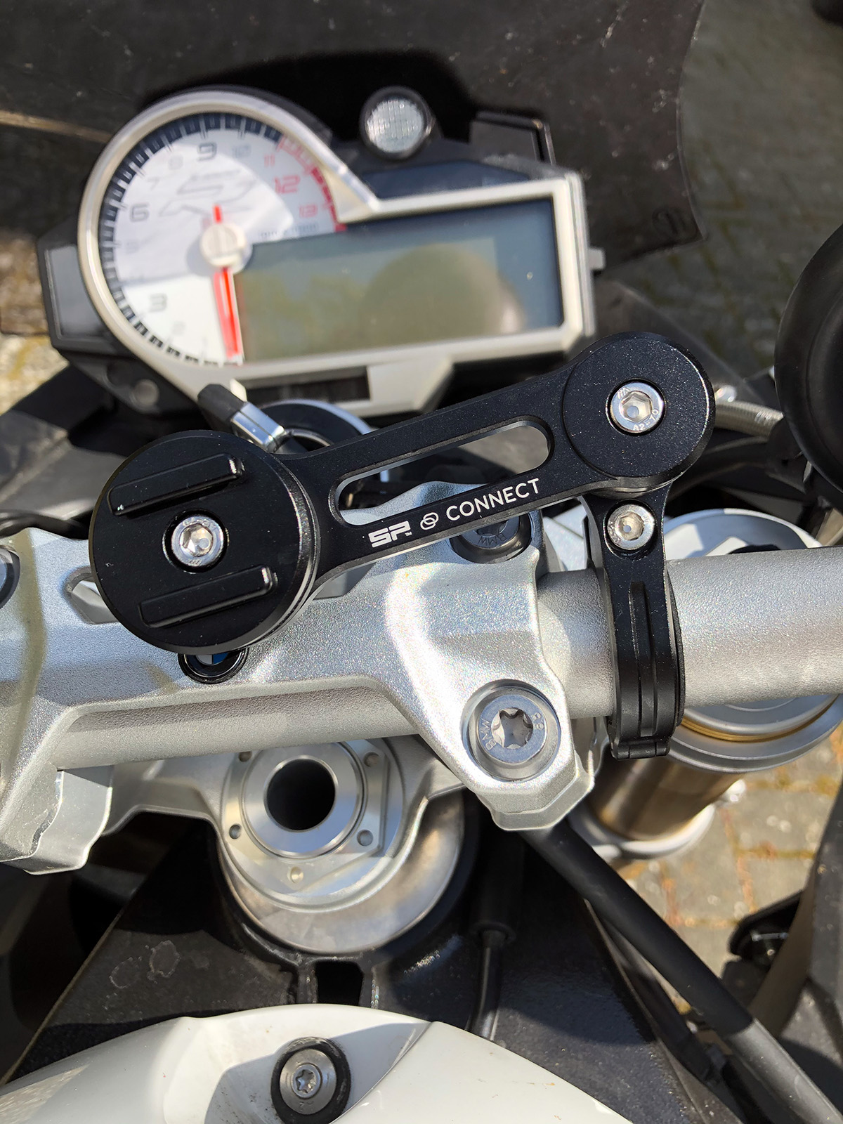 SP Connect SPC+ Handyhalterungen für Motorräder im Test – Bremspunkt